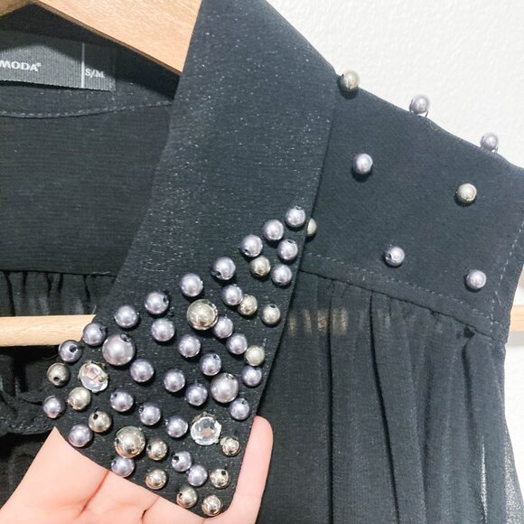 Jewel Collar Button-up Sleeveless Sheer Shirt - Picture 6 of 14